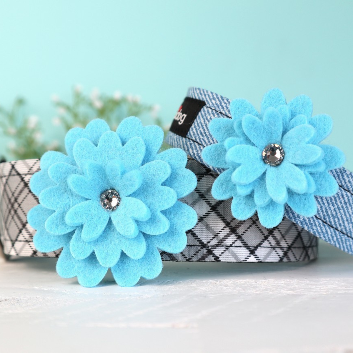 Sky Blue Felt Daisy